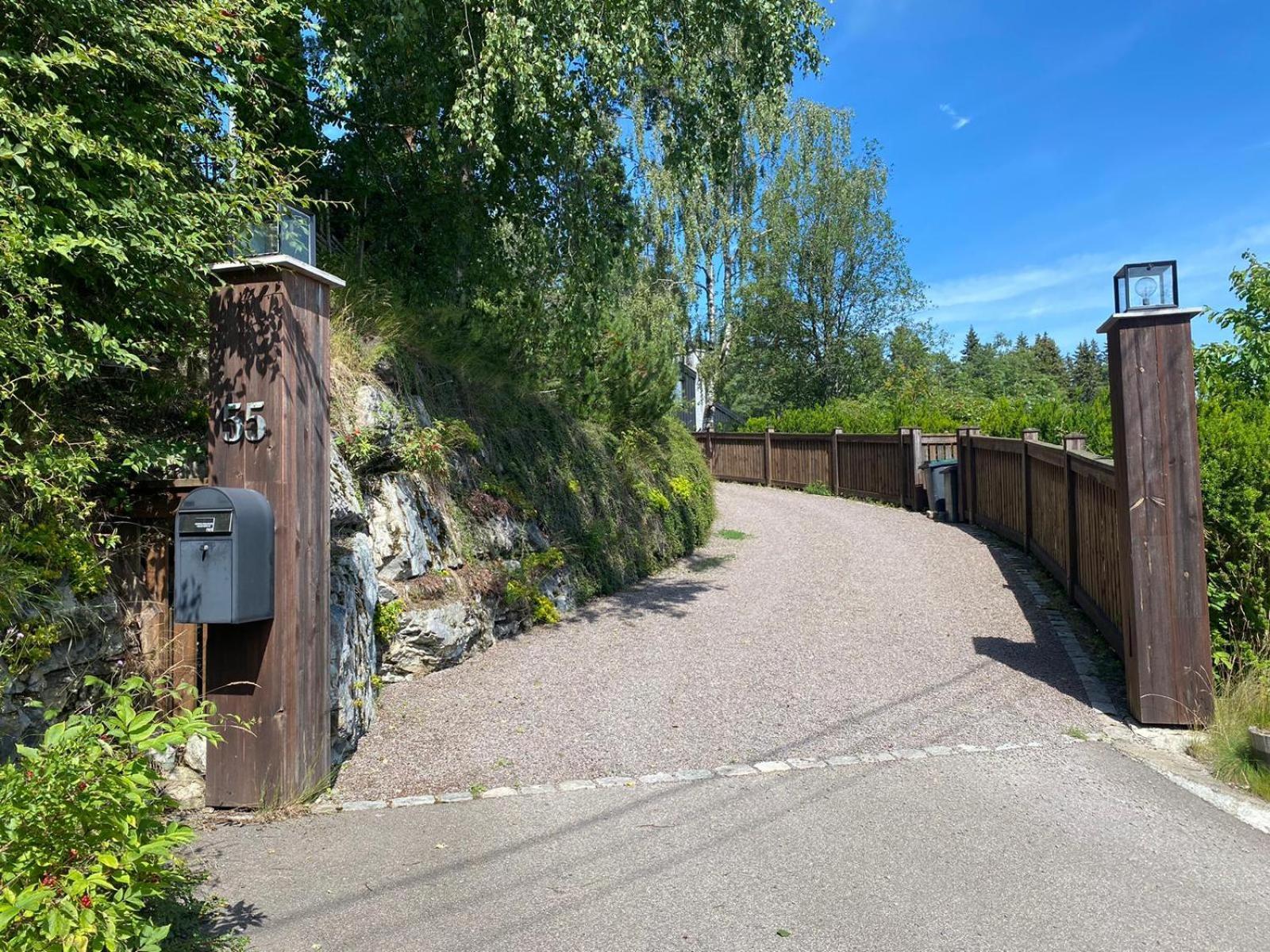 Oslo West - Near To Holmenkollen Appartement Buitenkant foto